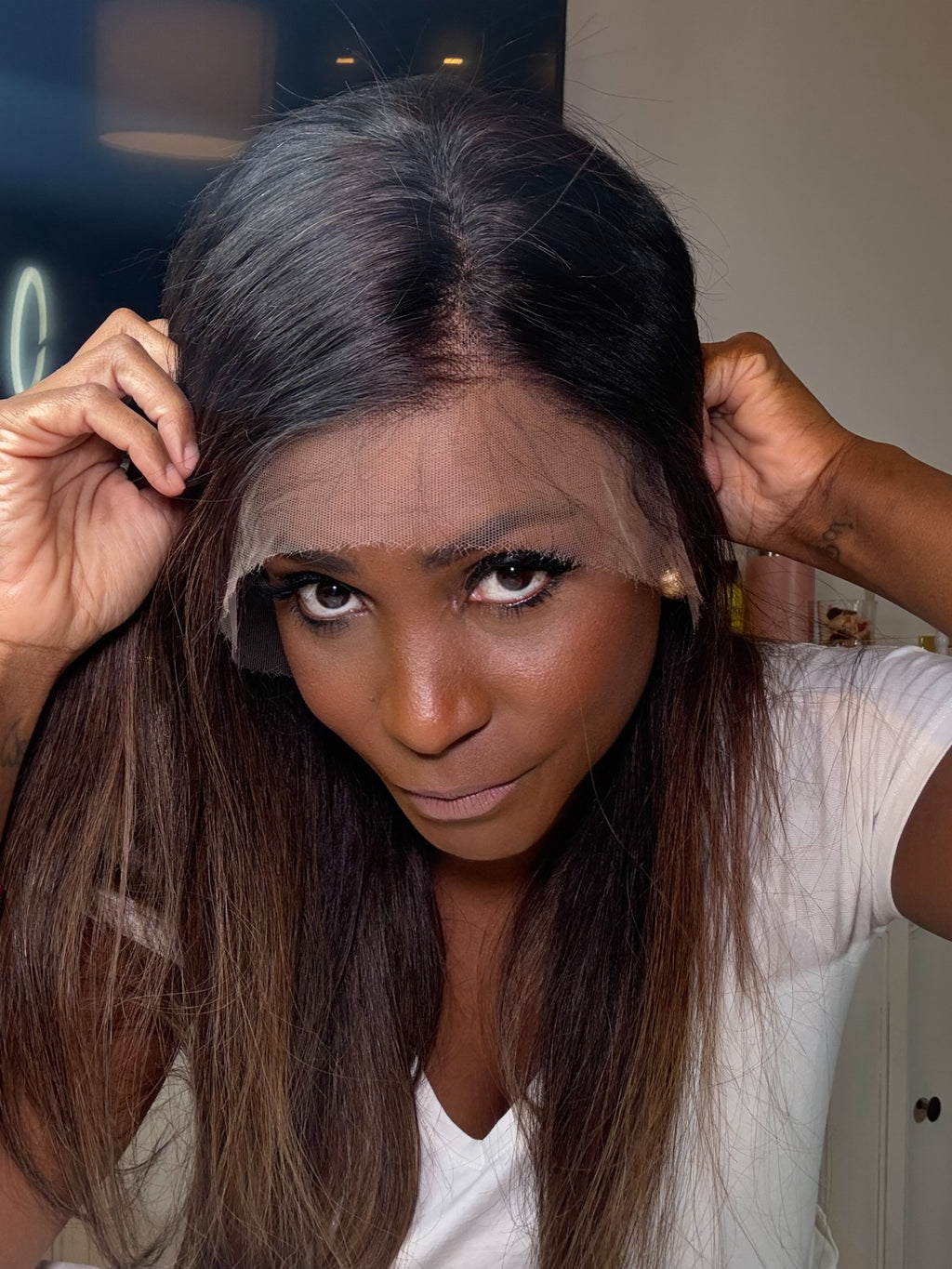 “Front LACE LINDA”