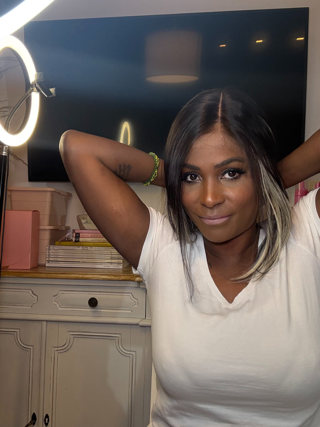 “Front LACE LUNA”