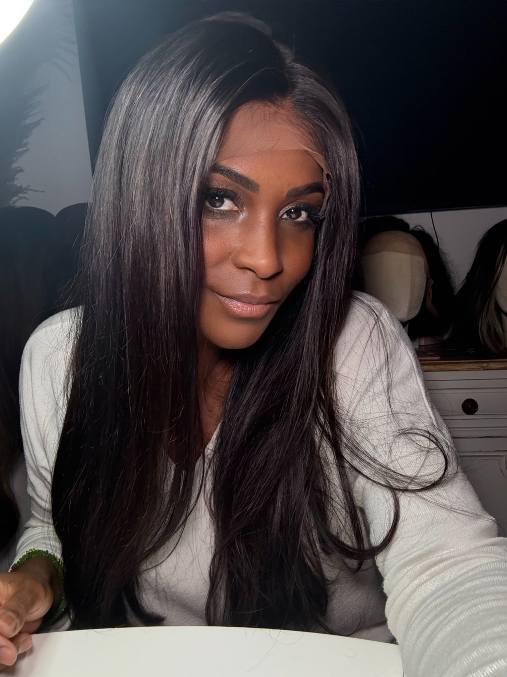 “FRONT LACE MILA”